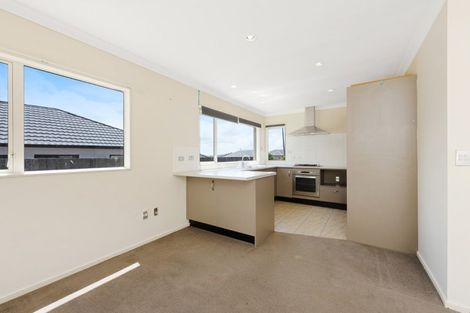 Photo of property in 66 Erlestoke Crescent, Churton Park, Wellington, 6037