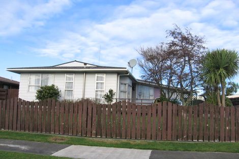 Photo of property in 12 Paradise Place, Milson, Palmerston North, 4414