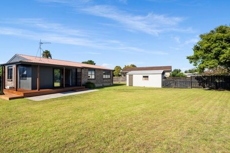 Photo of property in 19 Lyn Grove, Papamoa Beach, Papamoa, 3118