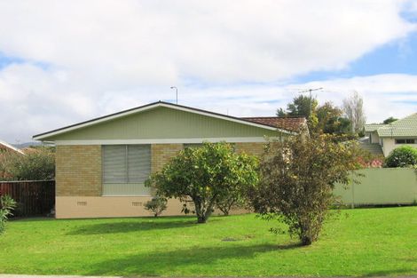 Photo of property in 1/58 Waitaki Street, Henderson, Auckland, 0612