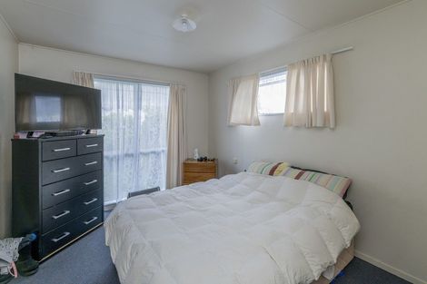 Photo of property in 10 Adkin Avenue, Levin, 5510