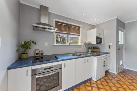 Photo of property in 52 Bird Grove, Stokes Valley, Lower Hutt, 5019