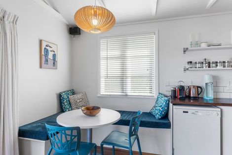 Photo of property in 60 Sarah Street, Waikawa Beach, Levin, 5573