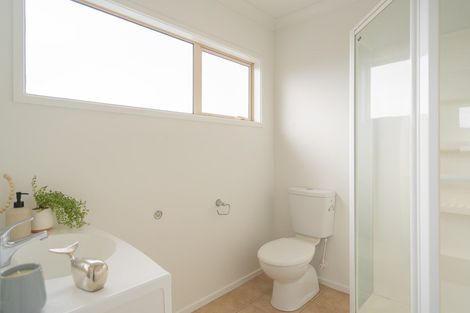 Photo of property in 20 Dusky Crescent, Aotea, Porirua, 5024