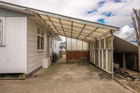 Photo of property in 132 Peel Street, Westport, 7825