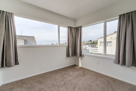 Photo of property in 1/128 London Street, Dunedin Central, Dunedin, 9016