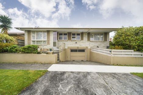 Photo of property in 22 Anaru Place, Awapuni, Palmerston North, 4412