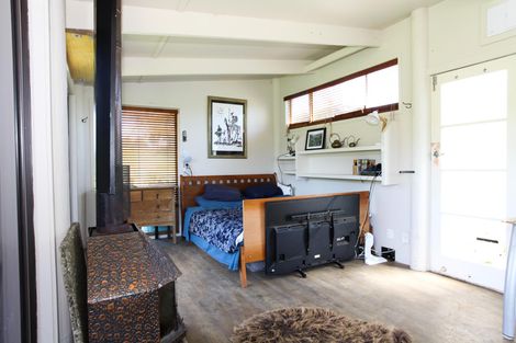 Photo of property in 182 Ohautira Road, Raglan, 3295