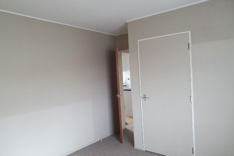 Photo of property in 40h Leighton Avenue, Waiwhetu, Lower Hutt, 5010