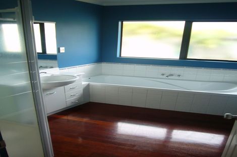 Photo of property in 1/18 Grenada Street, Mount Maunganui, 3116