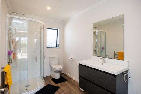 Photo of property in 14 George Street, Bulls, 4818