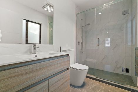 Photo of property in 13c Edinburgh Avenue, Rosehill, Papakura, 2113