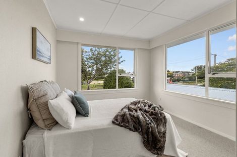 Photo of property in 1 Galt Street, Hawera, 4610