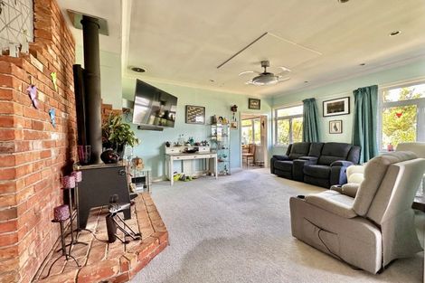 Photo of property in 50 Kiwi Road, Taihape, 4720