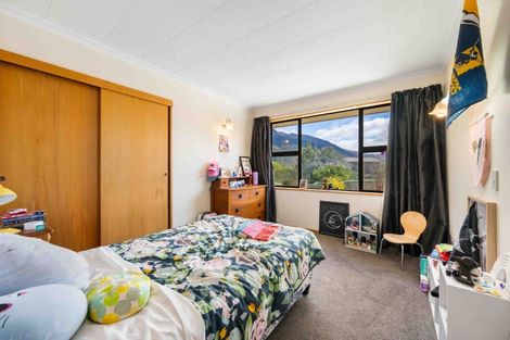 Photo of property in 144 Capell Avenue, Lake Hawea, Wanaka, 9382