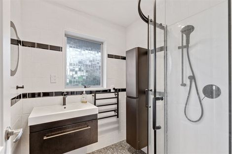 Photo of property in 18 Woolston Court, Woolston, Christchurch, 8023