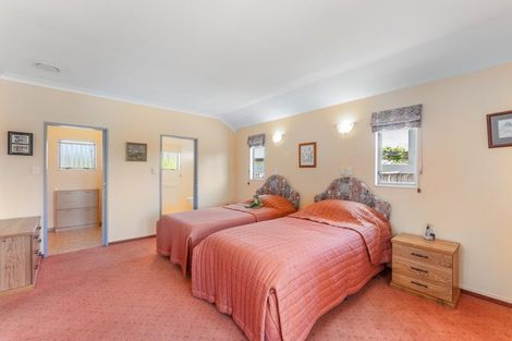 Photo of property in 11 Marewa Place, Waikanae Beach, Waikanae, 5036