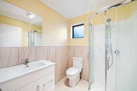 Photo of property in 63 Alabaster Drive, Papatoetoe, Auckland, 2025