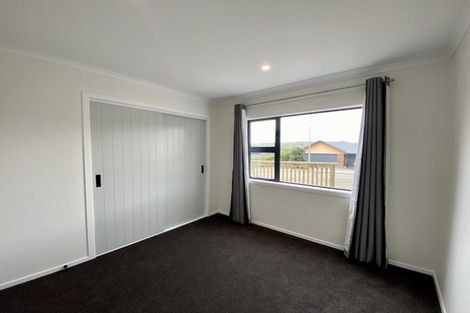 Photo of property in 13 Saint Vincent Terrace, Grenada Village, Wellington, 6037