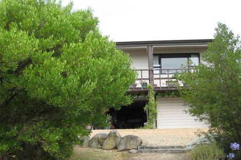 Photo of property in 15 Emerson Crescent, Diamond Harbour, Lyttelton, 8971