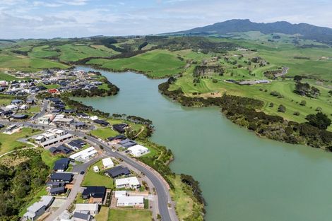 Photo of property in 9 Pekapeka Street, Raglan, 3225