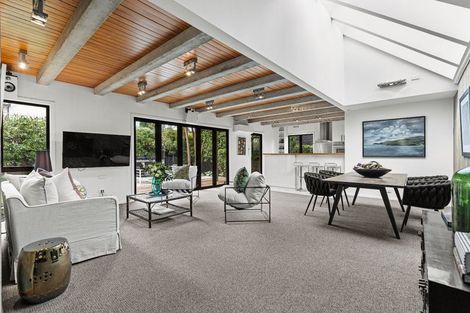Photo of property in 3 Merivale Lane, Merivale, Christchurch, 8014