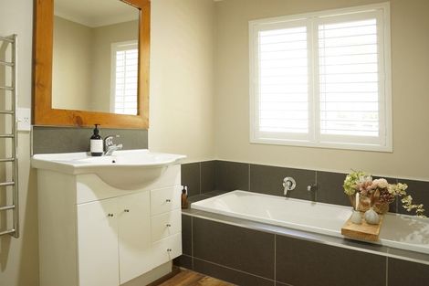 Photo of property in 15 Ormandy Court, Amberley, 7410