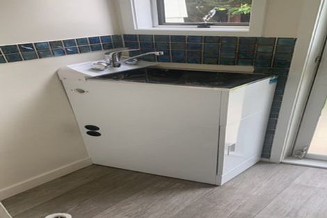 Photo of property in 2/3 Northwick Place, Hillcrest, Auckland, 0627