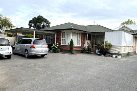 Photo of property in 207 Memorial Avenue, Burnside, Christchurch, 8053