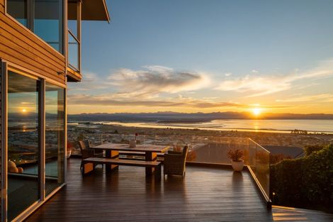 Photo of property in 3 Zeehaen Place, Britannia Heights, Nelson, 7010