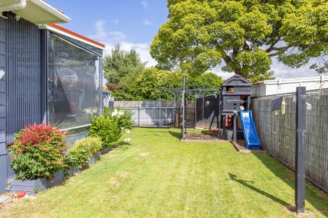 Photo of property in 56 Karen Crescent, Dinsdale, Hamilton, 3204