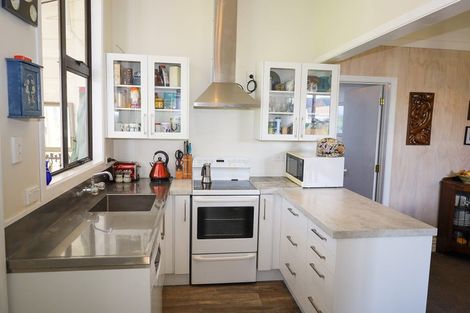 Photo of property in 36 Irvine Street, Lawrence, 9532