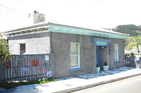 Photo of property in 31 Wellington Street, Nelson South, Nelson, 7010