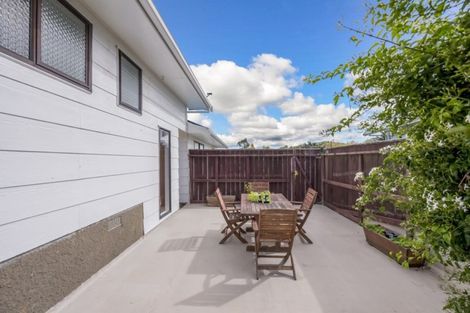 Photo of property in 20 Kaitangata Crescent, Kelson, Lower Hutt, 5010