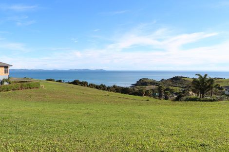 Photo of property in 30 Eagles Way, Cable Bay, 0420