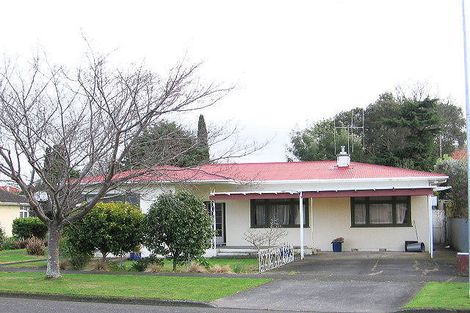Photo of property in 15 East Street, Terrace End, Palmerston North, 4410