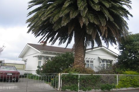 Photo of property in 48 Chelwood Street, Takaro, Palmerston North, 4412