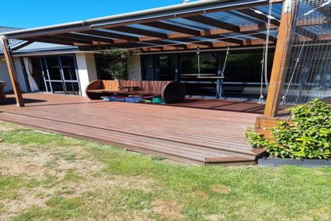 Photo of property in 16 Bottle Lake Drive, Parklands, Christchurch, 8083