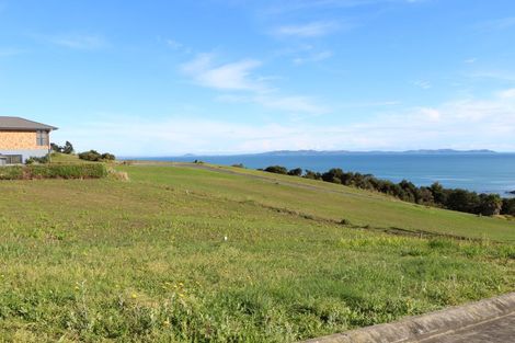 Photo of property in 30 Eagles Way, Cable Bay, 0420