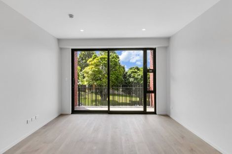 Photo of property in 101/2a Matatiki Street, Northcote, Auckland, 0627