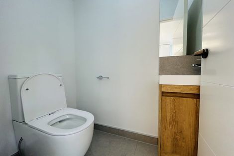 Photo of property in 17d Sorrel Crescent, Bucklands Beach, Auckland, 2012