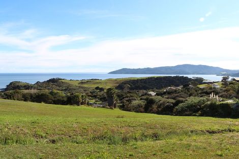 Photo of property in 30 Eagles Way, Cable Bay, 0420