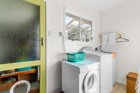 Photo of property in 2 Montaine Place, Maungaturoto, 0520