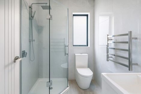 Photo of property in 17 Whale Bay Rise, Gulf Harbour, Whangaparaoa, 0930