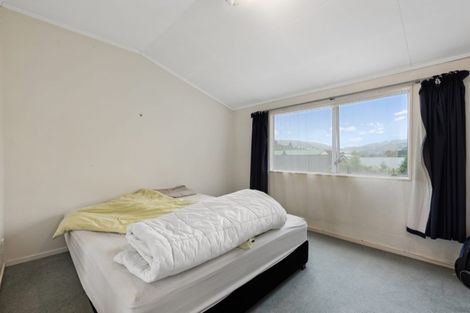Photo of property in 159d Stokes Valley, Stokes Valley, Lower Hutt, 5019