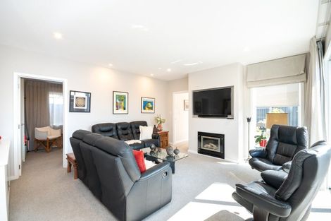 Photo of property in 5a Guthrie Road, Havelock North, 4130