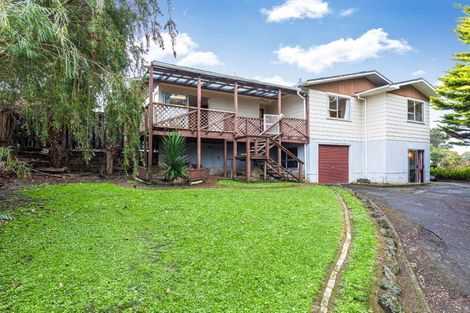 Photo of property in 58 Archmillen Avenue, Pakuranga Heights, Auckland, 2010