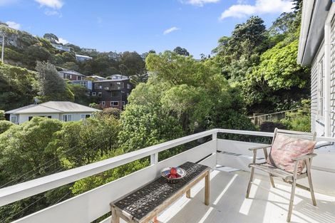 Photo of property in 100 Barnard Street, Wadestown, Wellington, 6012
