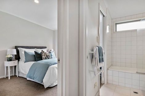 Photo of property in 15/13 Kaihu Street, Northcote, Auckland, 0627