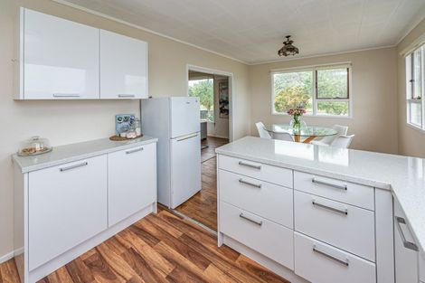 Photo of property in 25 Carson Street, Castlecliff, Whanganui, 4501